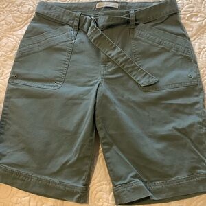 Bermuda shorts NWOT